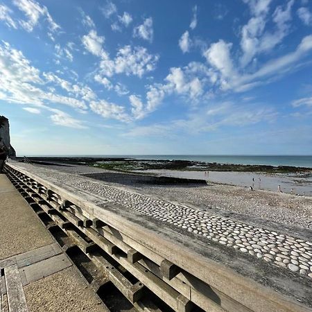 Au Point De Vue : Appartement Face A La Mer. Veulettes-sur-Mer Exterior foto